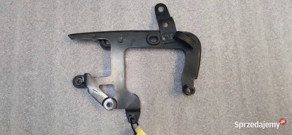 Stelaż airbox boczka osłony Honda Magna VF 750 małopolskie