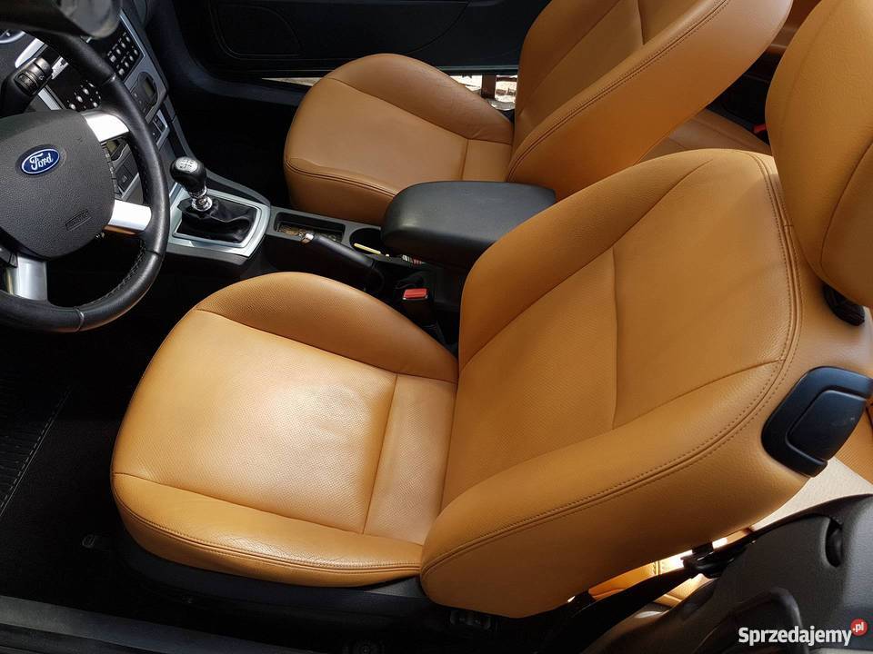 Ford Focus cabrio zadbany pewny stan 2/3