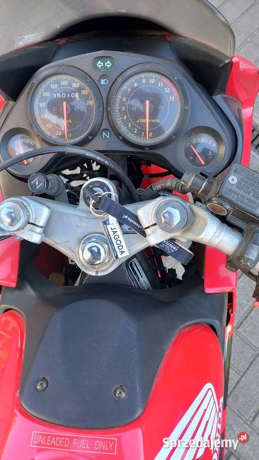 Sprzedam honda cbr 125R nieuszkodzony Honda Jaśkowice