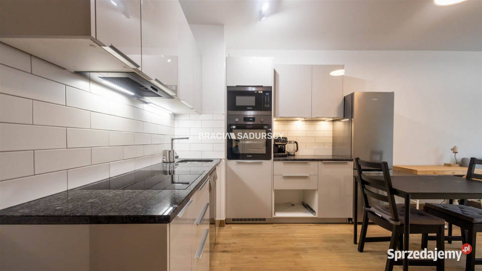 wynajmu mieszkania Kraków al Kijowska 3786