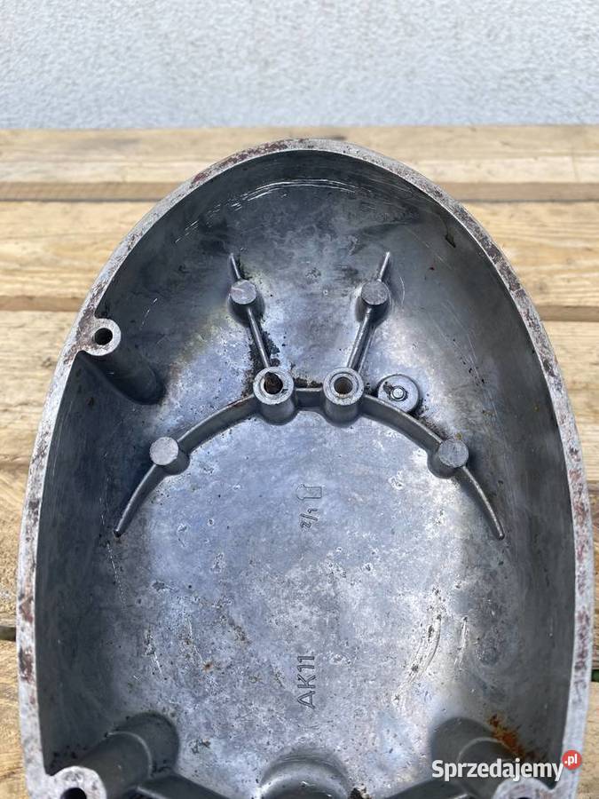 DEKIEL KAPA OLEJOWA WSK WFM 125 M06 POKRYWA S01 Pozostałe Kraków