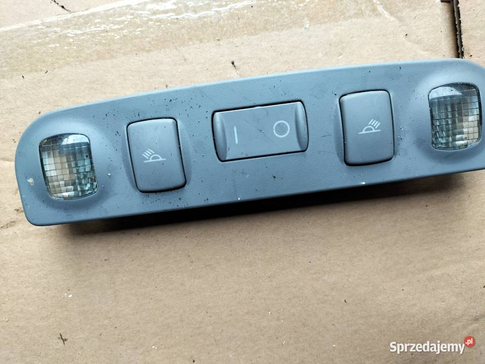 AUDI A3 8L LAMPKA WNĘTRZA TYLNA OŚWIETLENIE osobowe