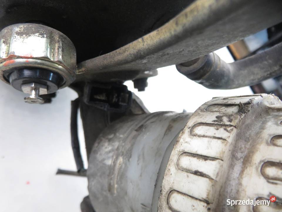 SERWO MITSUBISHI PAJERO II 25 TD TD 85203407