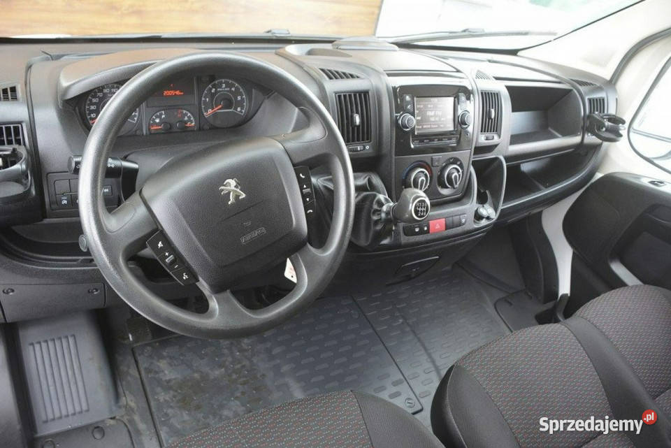 Peugeot Boxer 22 BlueHDI doinwestowany gwarancja komputer pokładowy Peugeot Sędziszów Małopolski sprzedam