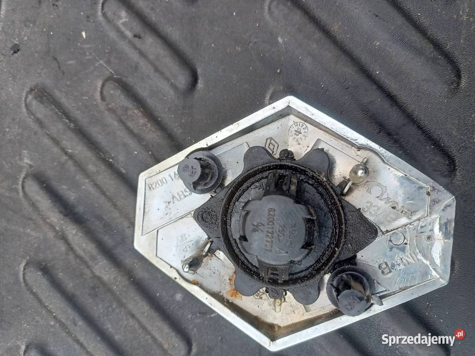 Znaczek klapy bagażnika renault scenic II 2 osobowe Szczecin