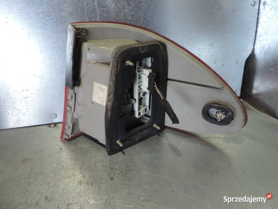 LAMPA LEWY TYŁ MERCEDES E W211 KOMBI Nowy Sącz