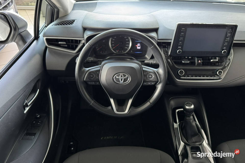Toyota Corolla Comfort 16 VVTI 132 2020 Salon czujnik deszczu Kielce