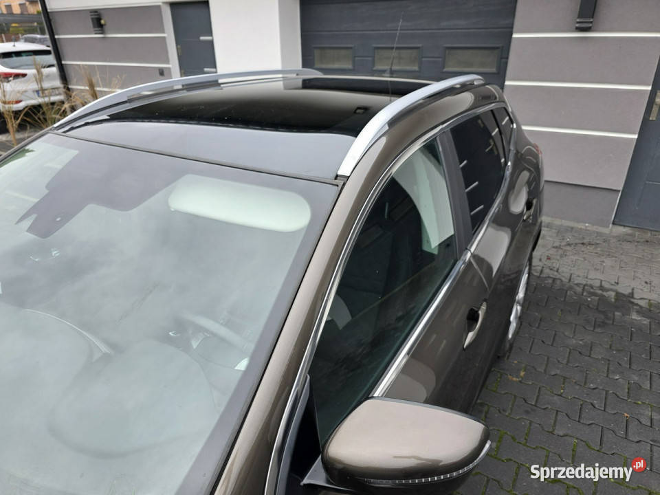 Nissan Qashqai kamera cofaniakamery Nissan