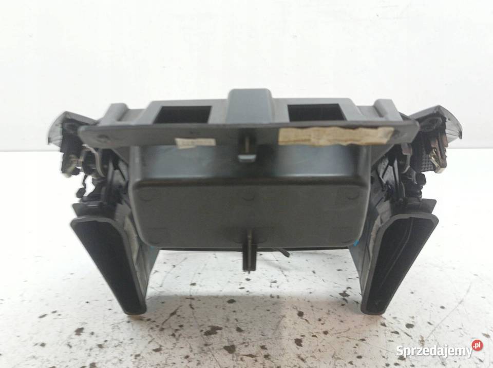 KRATKI NAWIEWU ŚRODKOWA RAMKA MK2 Ford Transit