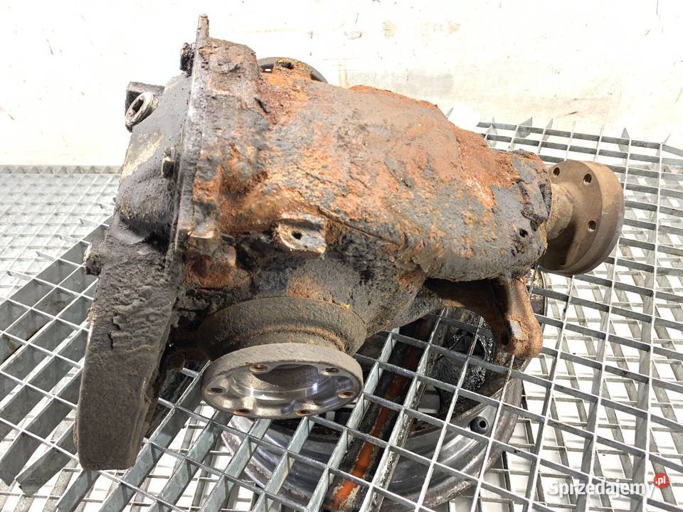 MOST DYFER TYŁ BMW E64 30 258 0410 Kabriolet osobowe