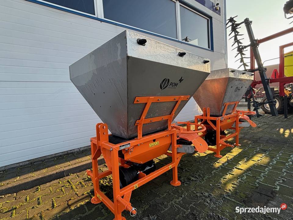 Rozsiewacz MOTYL N031M1 Rawa Mazowiecka