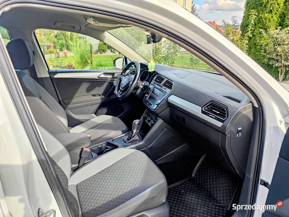 Volkswagen Tiguan II 14 automat niski przebieg relingi dachowe małopolskie