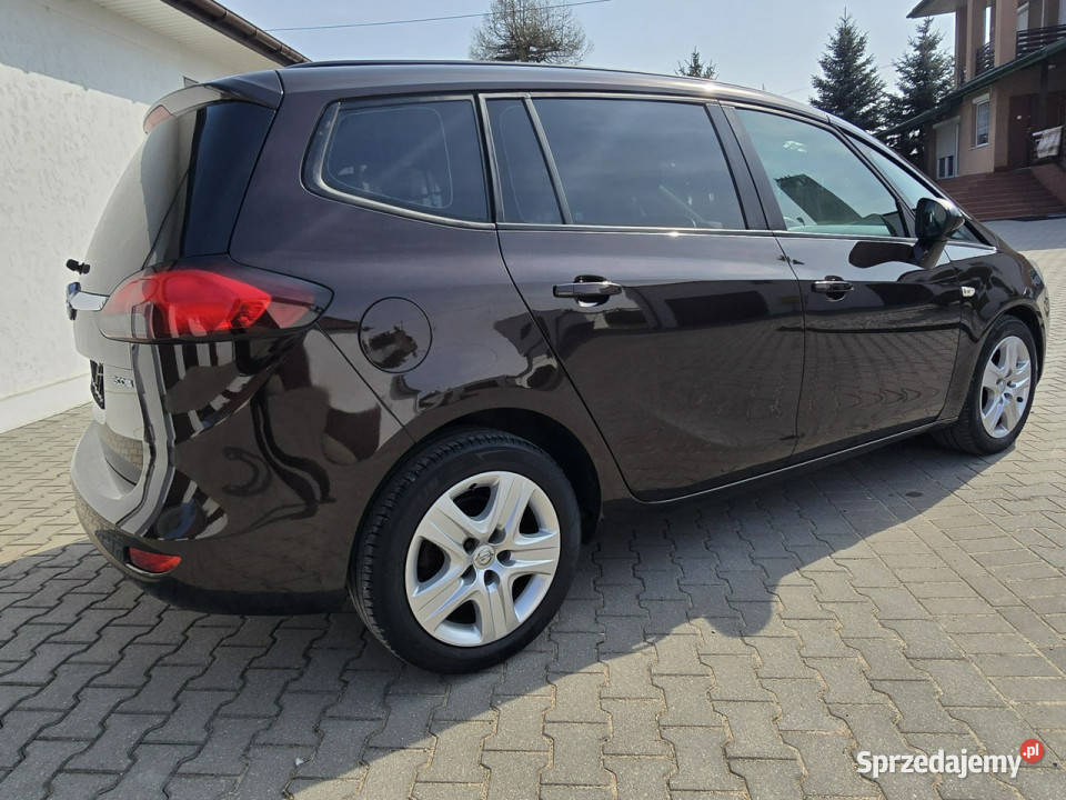 Opel Zafira 14Turbo1 Gwarancji w nieuszkodzony Kutno