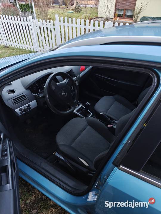 Opel astra H 2005 uszkodzony Łaziska Górne