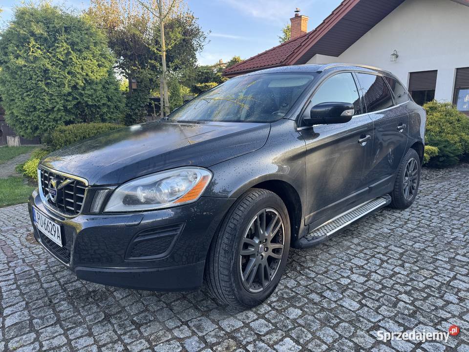 Volvo XC60 4x4 nieuszkodzony Puławy sprzedam