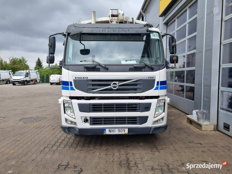 śmieciarki Volvo FM 330 zabudowa śmieciarki Sokołów