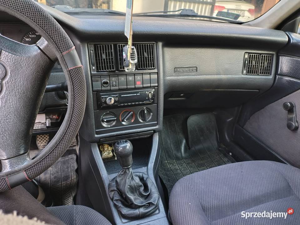 Zdrowe audi 80 b4 kombi 20 90 lpg