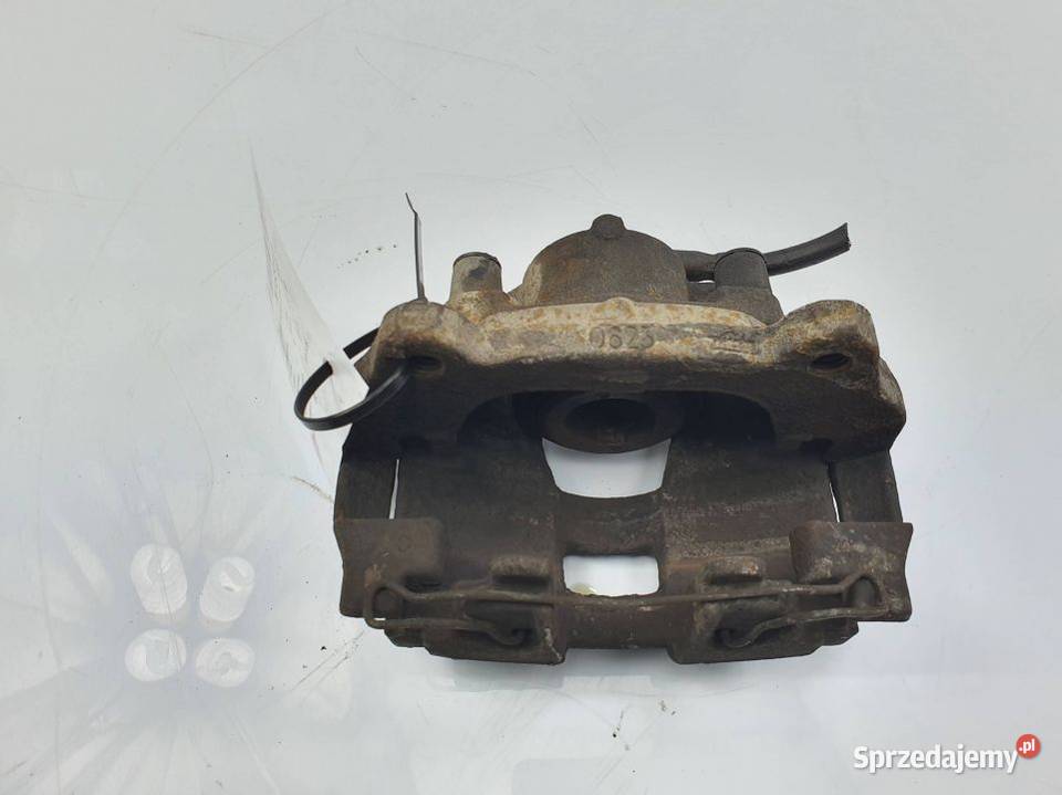 ZACISK HAMULCOWY PRZÓD PRAWY SAAB 93 Lipno
