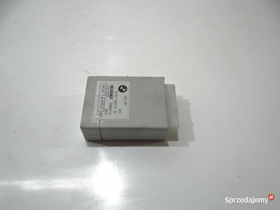 MODUŁ STEROWNIK KLAPY BAGAŻNIKA BMW E61 7188110 Klapy bagażnika lubelskie Strzyżewice sprzedam