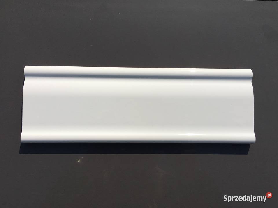 Listwa cenefa white 10x30 firmy ROCA