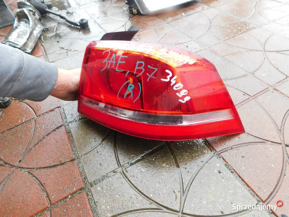 passat B7 sedan lampa prawa 34099 WYSYŁKA śląskie Żory sprzedam