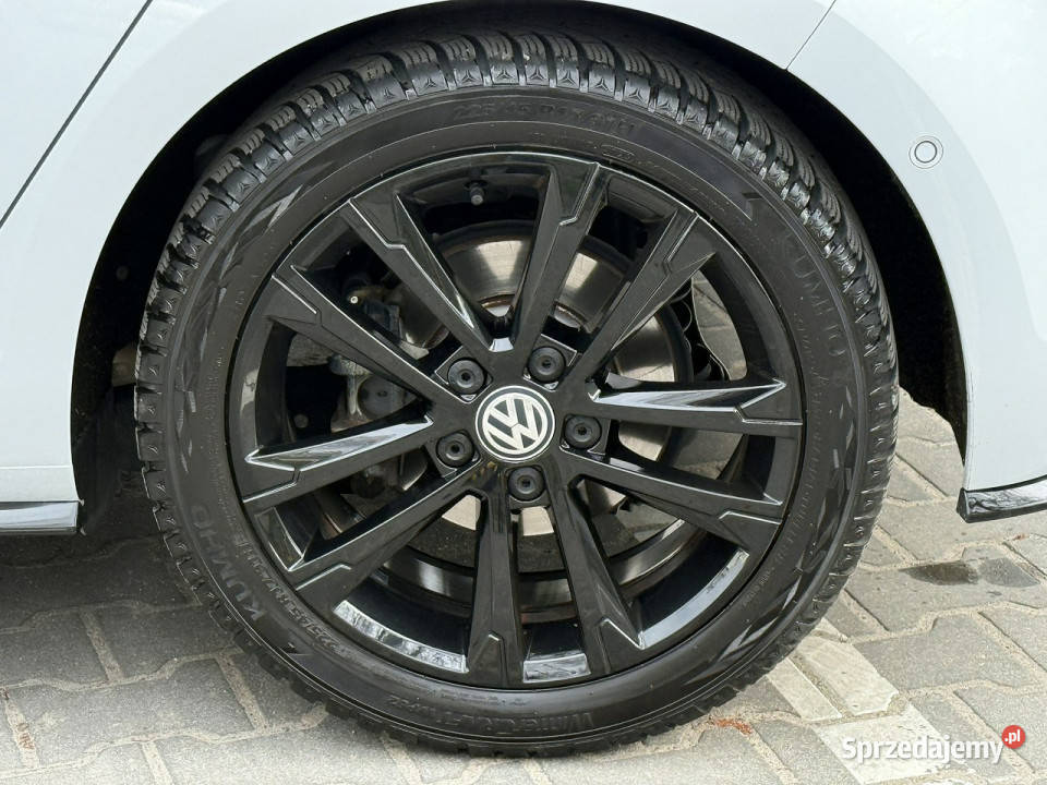 Volkswagen Golf 15T 150