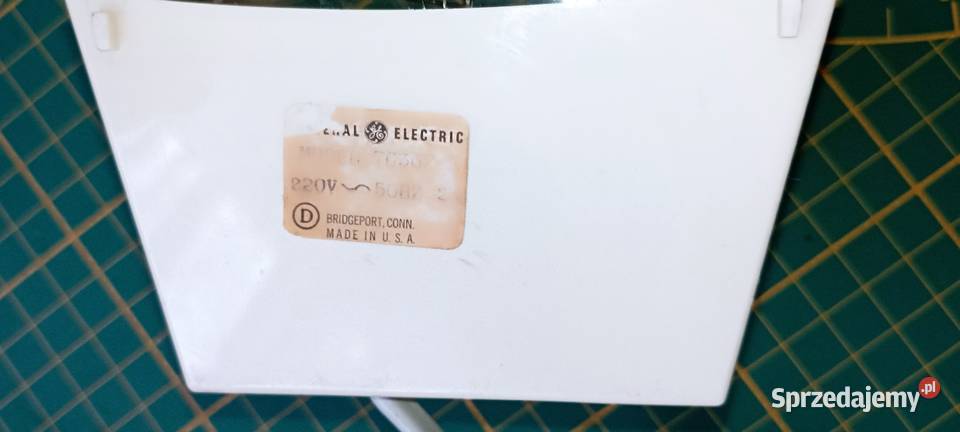 Zegary elektryczne 230 V USA Germany Francja