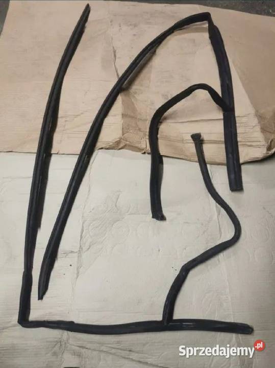 Uszczelka maski BMW e38 Żory sprzedam
