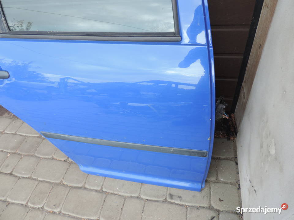 VOLKSWAGEN GOLF IV 5D DRZWI PRAWY TYŁ Drzwi Nowy Sącz sprzedam