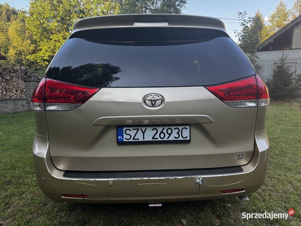 Toyota Sienna 2012 35 V6 XLE AWD Zarejestrowana śląskie Milówka