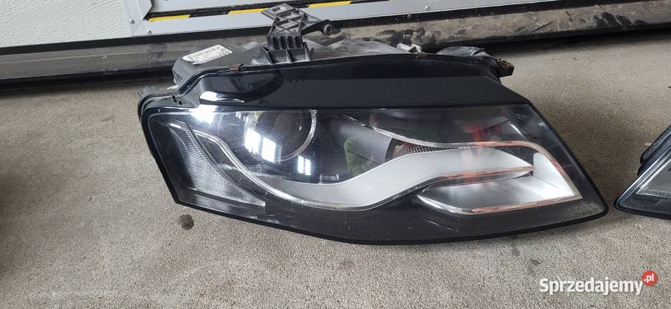 Sprzedam lampy audi a4b8 Narol