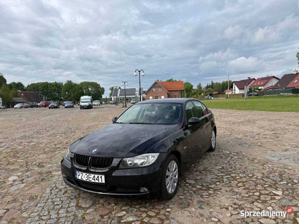 BMW E90 20 Benzyna Lekko uszkodzona 279000km Olsztyn sprzedam