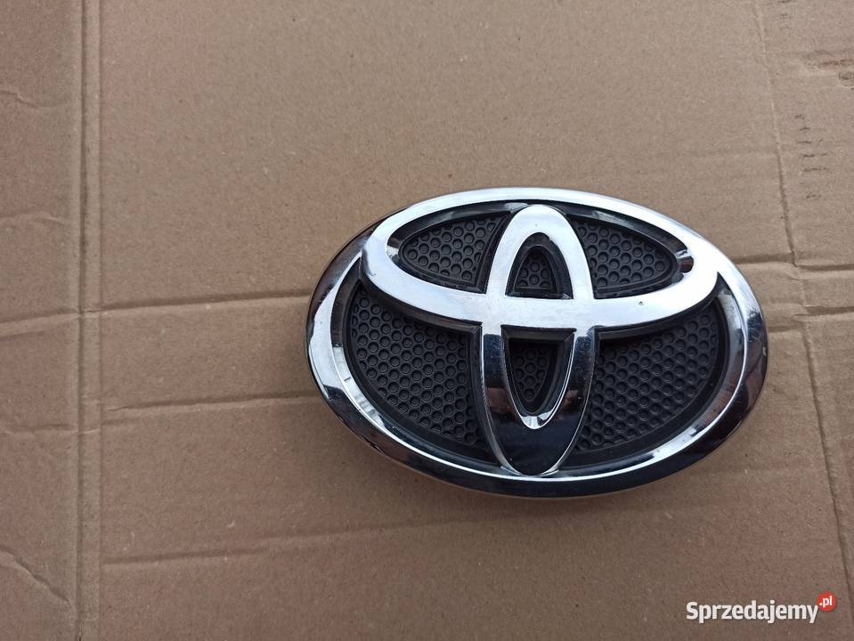 TOYOTA AVENSIS T25 0608 ZNACZEK LOGO Bolesławiec