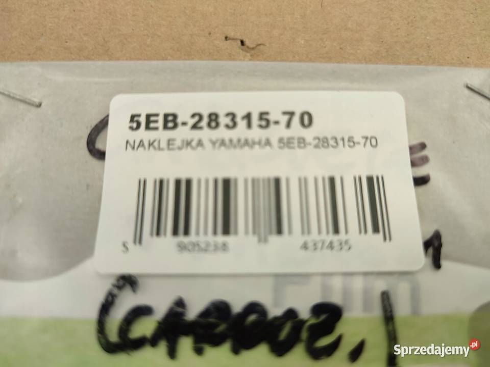 NAKLEJKA R6 NA CZACHĘ LEWA STR YAMAHA YZFR6 2002