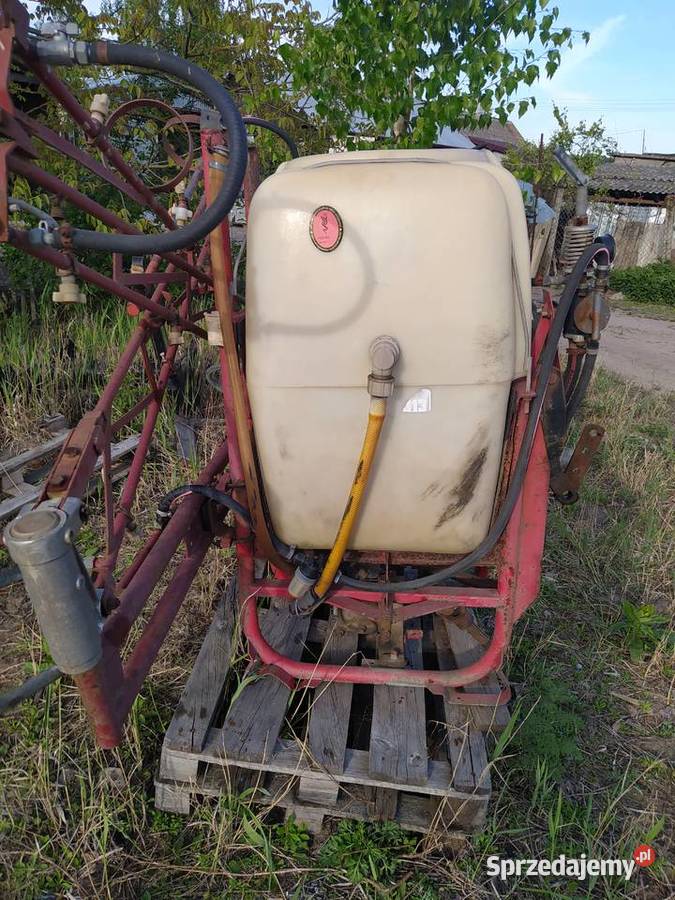 Opryskiwacz Pilmet 300 litrów 8 metrów plus sprzedam