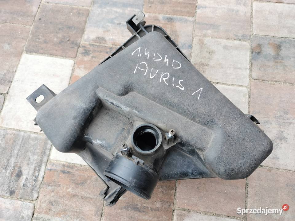 Obudowa filtra powietrza Toyota Auris I E15 14 osobowe Obudowy filtrów Świnice Warckie sprzedam