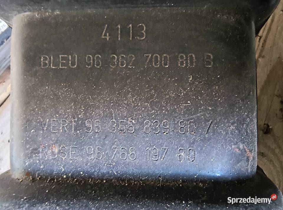 Wspornik mocowanie silnika dv6 peugeot citroen Kakonin sprzedam