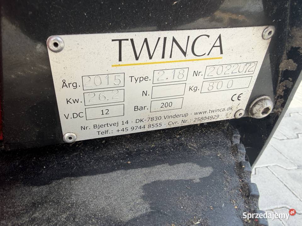 Samojezdna ścielarka Twinca 218