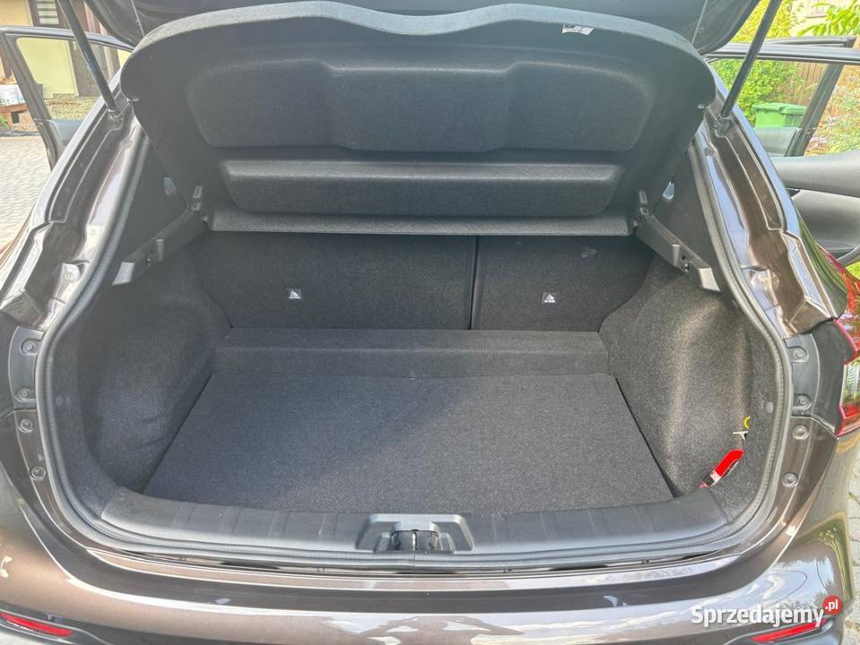Nissan Qashqai kupiony w polskim salonie Hajnówka