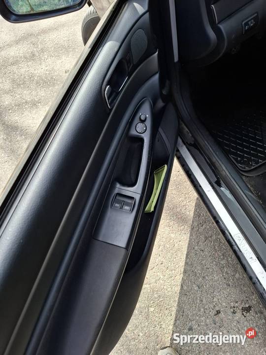 Audi a4 16 benz 197 przebiegu 1 wlasciciel nawigacja