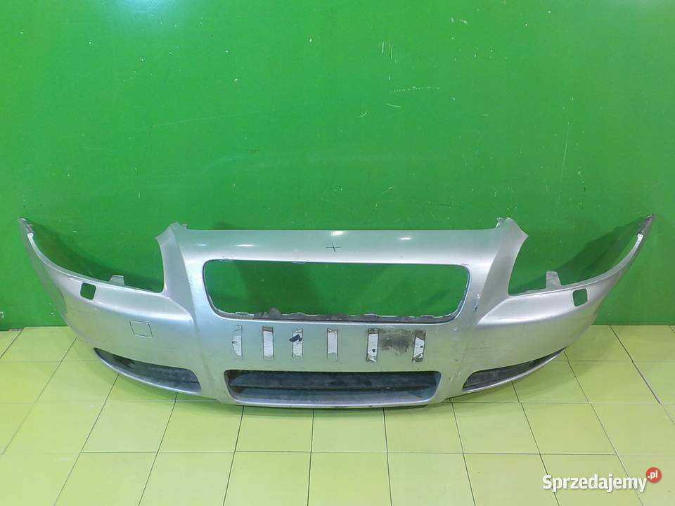 VOLVO C70 II 24 D AUT 07r 2D zderzak przod Motoryzacja mazowieckie Suków