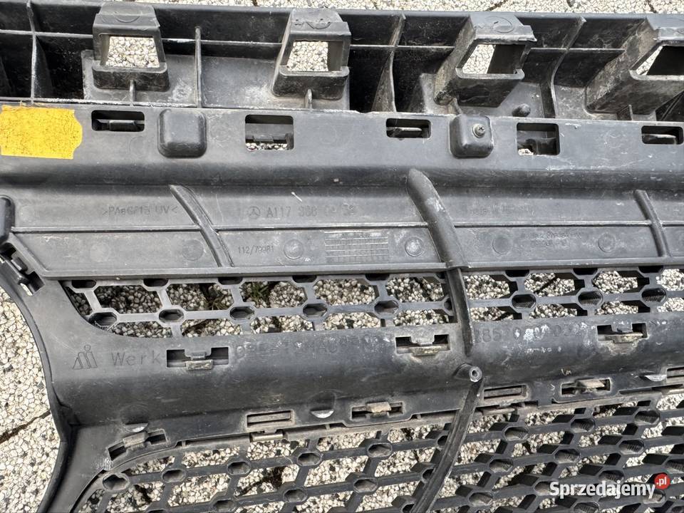Grill atrapa Mercedes CLA oryginał idealny