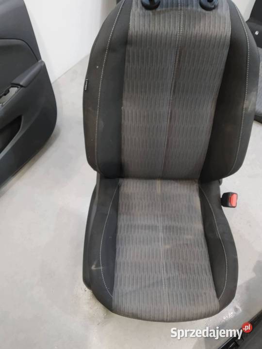 FOTELE KANAPA BOCZKI 5D KOMPLET EU Opel Corsa VI