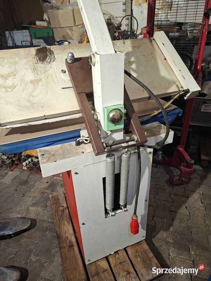 Klejarka do międzypodszewek maszyna obuwnicza Ostrowiec Świętokrzyski