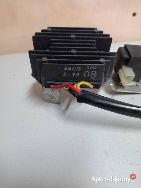 Regulator napięcia przekaźniki Suzuki GS 500 E Łubno