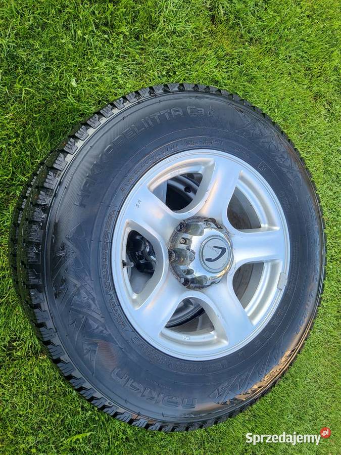 Opony z alusami nissan navara komplet okazja podkarpackie