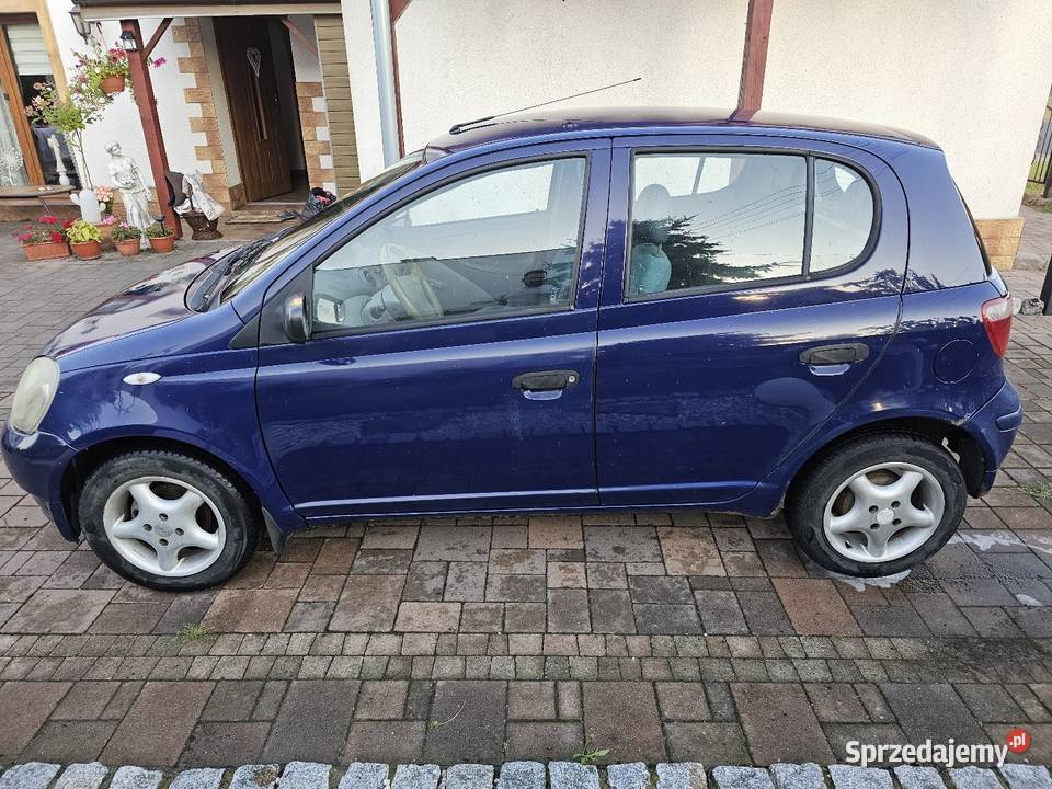 Toyota Yaris P1 10 1999 Motoryzacja Nysa sprzedam