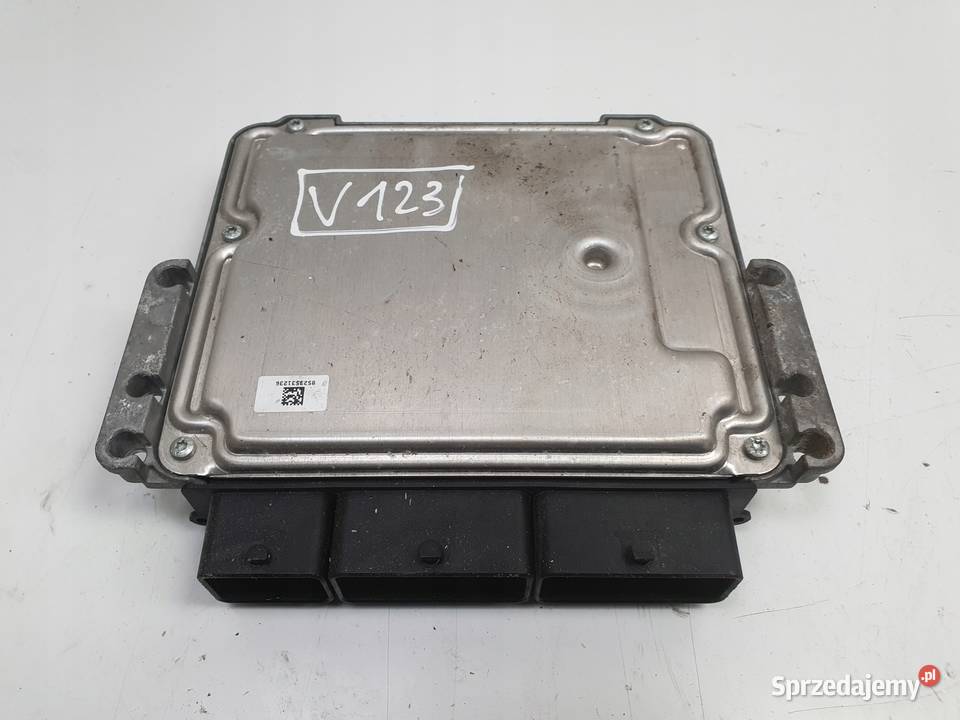 Renault Kadjar Clio IV 15 DCi STEROWNIK SILNIKA osobowe