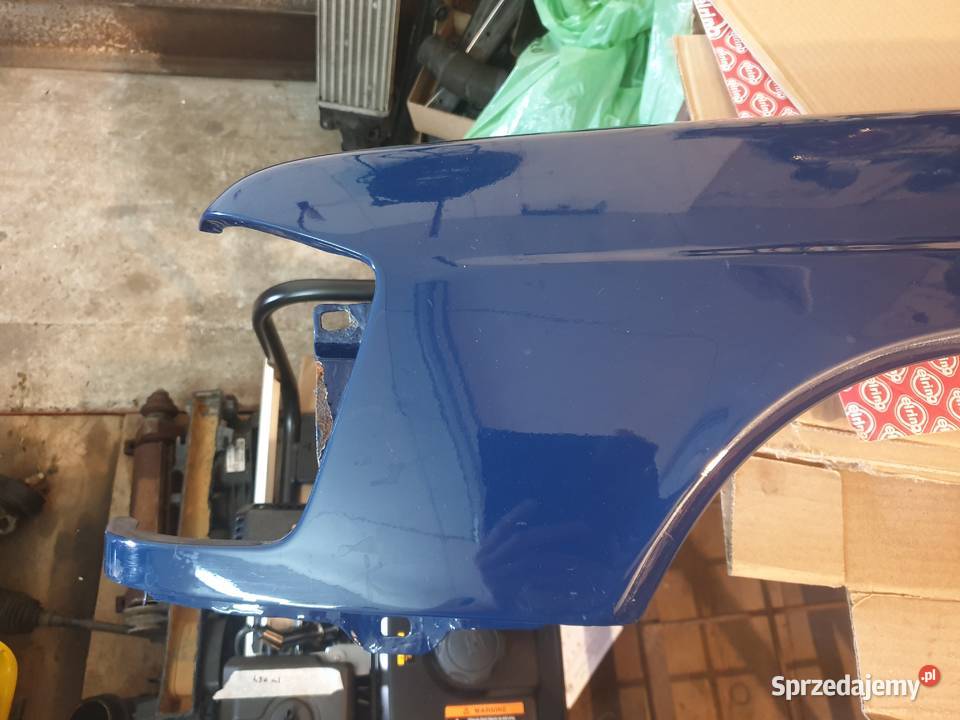 Błotnik lewy MercedesBenz W201 190 oryginał Lublin