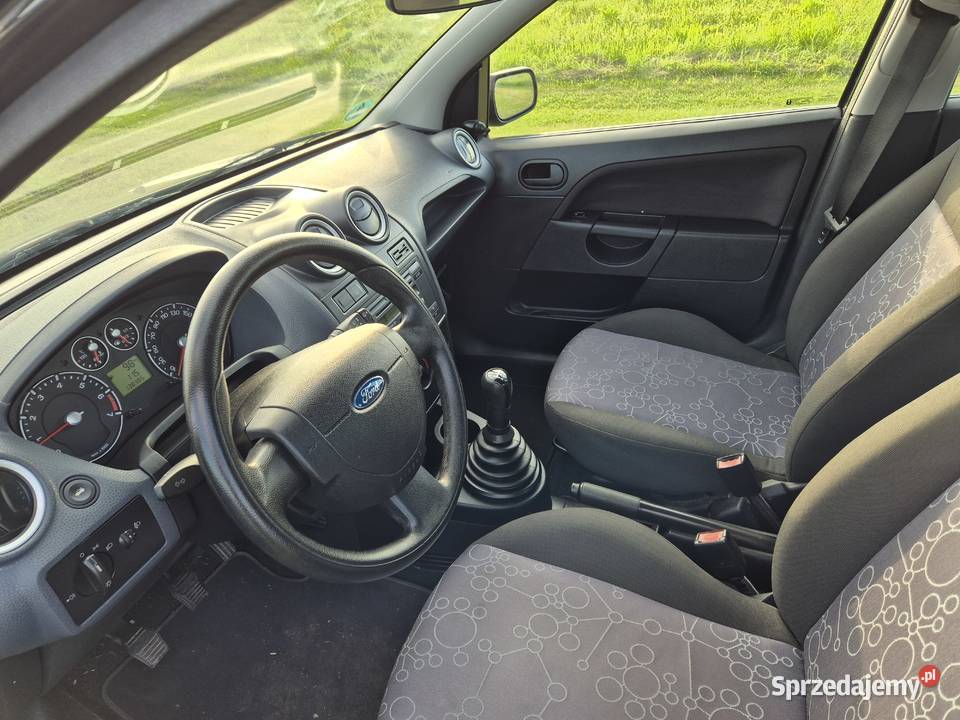 FORD FIESTA MK6 LIFT Poj 125 Benzyna 5Drzwi centralny zamek Haczów